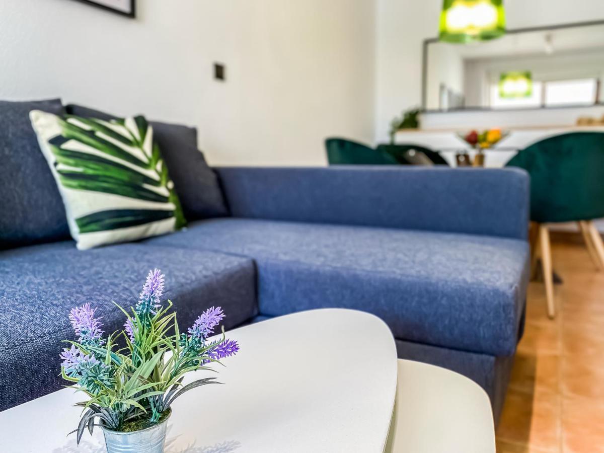 Renteando Albir Apartments البير المظهر الخارجي الصورة