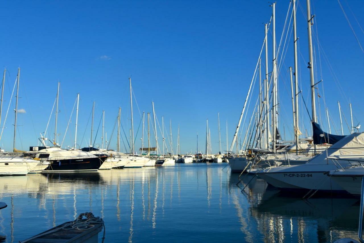 Renteando Albir Apartments البير المظهر الخارجي الصورة